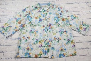 Blusa Alfred Dunner MUJER 1X Blanca Floral Pájaros Botón Pasteles Manga 3/4 - Imagen 1 de 9