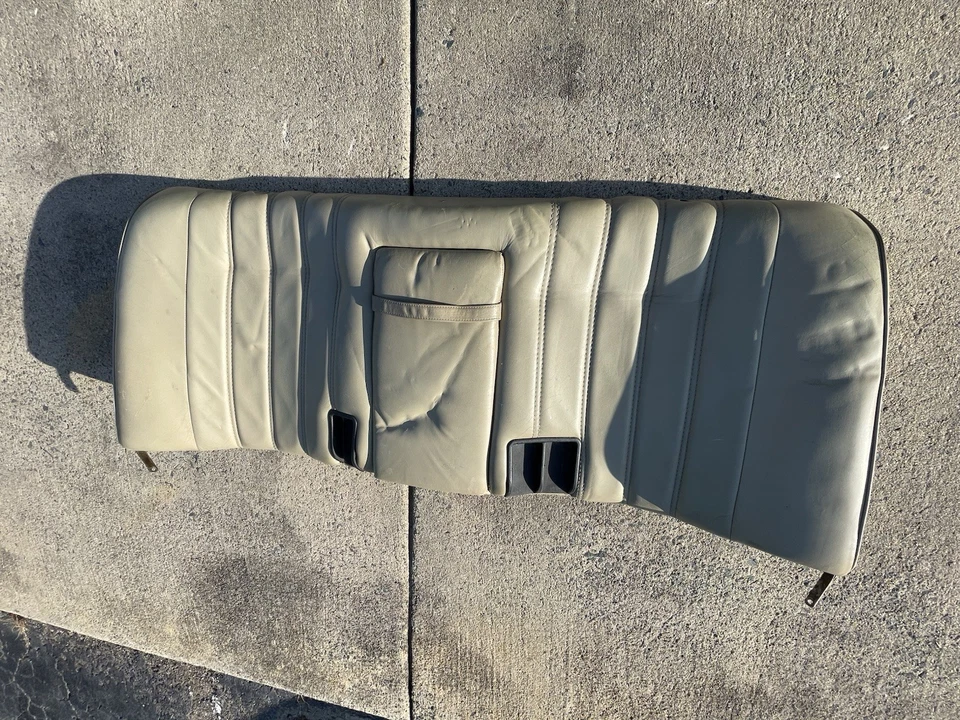 ✅ 85-88 OEM BMW E28 528e 535 Asiento Trasero Segunda Fila Cojín Superior Beige Perla Foto 1 de 4