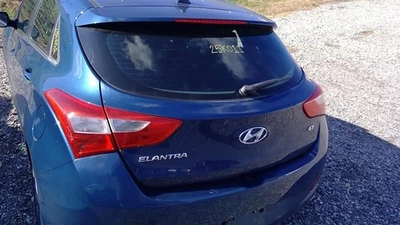 Trunk/Hatch/Tailgate Hatchback GT Canada Market Fits 13-17 ELANTRA 1578890 - Imagem 1 de 4