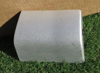 Grand Caravan/Town & Country PASS. Front Fender Rocker Molding 08-16 Lower Trim - Image 1 of 3