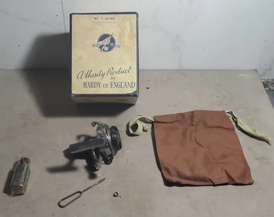 Carrete giratorio ultraligero vintage Hardy Altex No.1 Mark V con caja y bolsa Inglaterra Foto 1 de 4