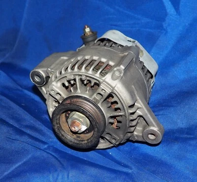 1999-2004 Toyota Tacoma 4Runner Tundra V6 5VZFE 80 Amp Engine Alternator OEM - Image 1 of 4