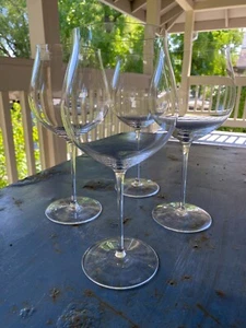 SET FOUR - WILLIAMS SONOMA 10 1/16" TALL HUGE FLARED RIM BURGUNDY WINE GLASSES - Picture 1 of 8