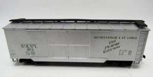 Roco (Austria) HO Scale Minneapolis & St. Louis Wood Side Box Car - NICE! - Picture 1 of 1