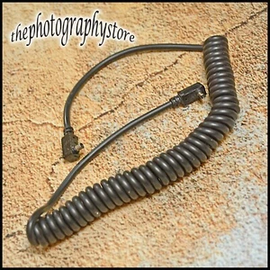 Coiled stretch Flash PC synch extension connection lead - Male to Female - 2m - Picture 1 of 2