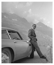 Sean Connery James Bond 007 Jaguar Vintage Poster - A1, A2, A3, A4 sizes