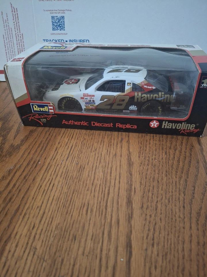 Ernie Irvin #28 – 1997 Havoline NASCAR 1:24 Diecast - Image 1 of 2