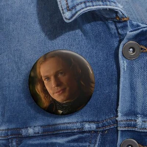 Sam Reid Lestat de Lioncourt Interview with the Vampire Pin - Picture 1 of 3