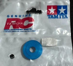 NEW IN PACKAGE TAMIYA 3450423 DIFF HOUSING BLUE B , F104 - Picture 1 of 4