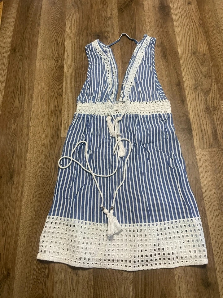 Vestido Blue Island, Para Mujer Pequeño, Azul Blanco, Rayas, Sin Mangas, Cuello Sobrepelliz Foto 1 de 4