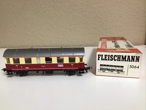 Fleischmann H0 5064 Personenwagen Central 2. Kl. in  OVP - Picture 1 of 17