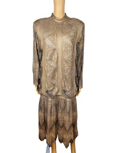 Damianou Vintage Gold Metallic Spitze gehäkelt Rollkragenpullover Drop Taille Partykleid Größe L - Bild 1 von 13