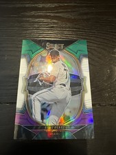 2023 panini select Base Concourse Green White Purple Prizm eury perez /199