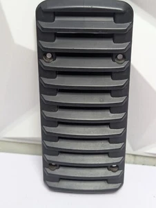Volvo 240 245 Wagon Rear Vent Trim - Picture 1 of 5