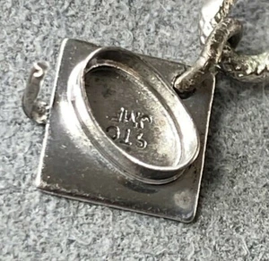 Original Vintage Plata Esterlina Dije 3D Graduación Gorra Marcada STG JMF Años 50 - Imagen 1 de 7