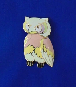 Vintage Metal Owl Brooch Multi-Color NIC - Picture 1 of 4