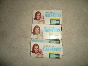 VTG 3 Boxes SLYVANIA Blue Dot M2B M3B Camera Flash Bulbs Photography - Picture 1 of 2