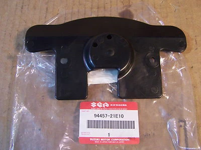 SUZUKI RF600 RF900 NEW OEM FRONT COWLING LOWER COVER  RF 600 900  94457-21E10 - Image 1 of 2