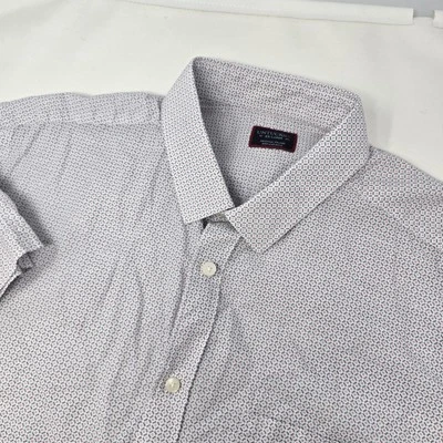 Untuckit Penedes Men's Short Sleeve Linen Blend Size 2XL Geometric Print White - Image 1 of 4