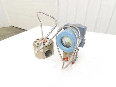 Foxboro D0135SS Pressure Transmitter With 2.5" AMETEK Type RM Head - Image 1 of 4