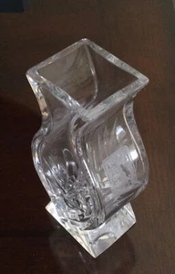 WATERFORD CRYSTAL PGA TOUR 4 3/4” VASE PAPERWEIGHT COLLECTIBLE GLASSWARE - Picture 1 of 9