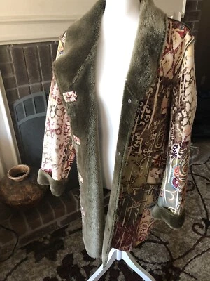 Abrigo mujer Chicos talla 2 (grande -12) forro de piel sintética estampado cachemir verde Foto 1 de 4