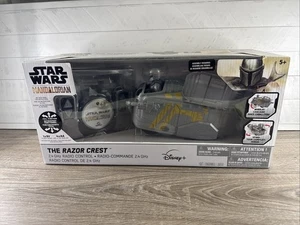 NUEVO Star Wars The Mandalorian The Razor Crest Disney Radio Control Remoto Transp - Imagen 1 de 3