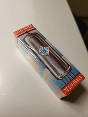 Telefunken EL84 vintage sin abrir vintage Foto 1 de 3