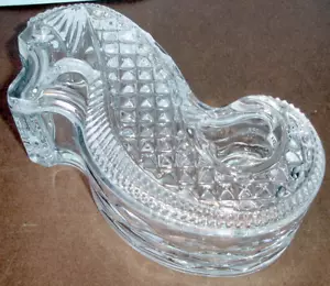 Waterford Crystal Seahorse Silhouette Trinket Scatola Coperta Gioielli 8"L (2-PC) Nuovo - Foto 1 di 7