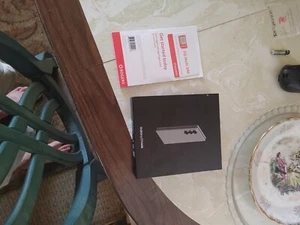 Samsung Galaxy Z Fold 5G - 256 Go - Noir (Désimlocké) (Simple SIM) (CA) - Photo 1 sur 1