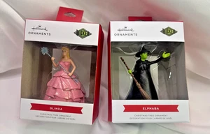 Juego de adornos de árbol de Navidad con sello Wicked Glinda & Elphaba - Imagen 1 de 6