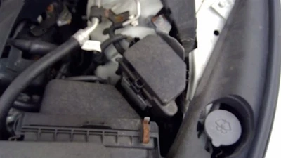 Motor de caja de fusibles compatible con 17-22 Infiniti Q60 278264 Foto 1 de 3