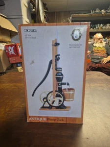 Ertl Antique Water Pump Jack w/Bucket 1:7 Scale Farm Pumping Watering Tool 4966 - Picture 1 of 5