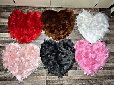 Alfombra peluda corazón mullida de piel sintética pelo largo antideslizante alfombra peluda pequeña linda de lujo Foto 1 de 4