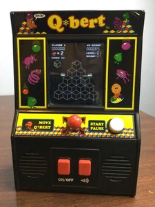 Q*bert 2016 Mini Handheld Arcade Classic Video Game Model #09543 [Tested] - Picture 1 of 6
