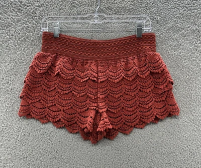 American Rag Short Womens XS Vermillion Crochet Lace Layered Scalloped Hem Short - Image 1 of 4