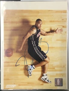 New Jersey Nets Kenyon Martin Autographed Rookie 8x10 Color Photo - Picture 1 of 1