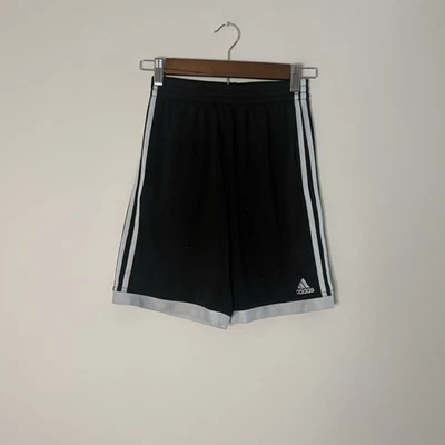 Pantaloncini sportivi Adidas ragazzo taglia 10/12 sport palestra basket  - Immagine 1 di 4
