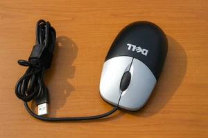 Vintage Dell USB Optical Mouse Model M-UVDEL1 Black & Silver - OPEN BOX - Picture 1 of 2