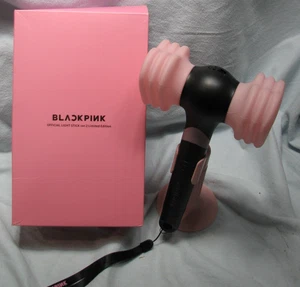 BLACKPINK Official Light Stick Ver. 2 with Box, Batteries, Strap, & Guide Manual - Picture 1 of 2