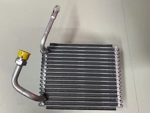 BRAND NEW OEM FACTORY FORD AC EVAPORATOR 4C3Z-19860-AB - Picture 1 of 6