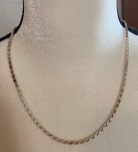 Sterling Silver 925 20" Long x 3mm Wide Chain Link Necklace - Picture 1 of 5