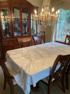 BEAUTIFUL VINTAGE WHITE EMBROIDERED CROCHET LACE COTTON RECTANGULAR TABLECLOTH - Picture 1 of 12
