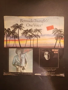 Barry Manilow, Bermuda Triangle / One Voice, 7-in Vinyl 45 RPM - Foto 1 di 8
