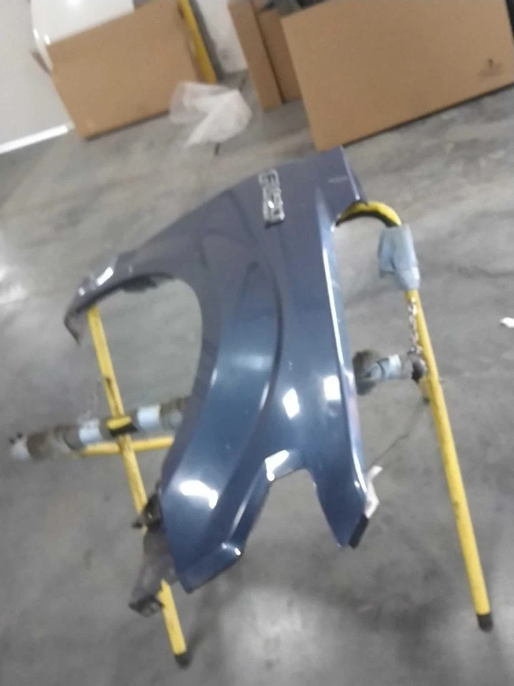 Guardabarros de pasajero sin moldura de labio de rueda para camioneta Ford F150 15-20 575156 Foto 1 de 1