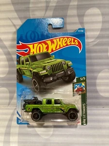 2021 HOT WHEELS ''HW GETAWAYS'' #117 = `20 JEEP GLADIATOR = GREEN us - Picture 1 of 2