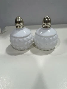 Vintage Milk Glass Mini Salt & Pepper Shakers Japan Diamond Cut Cottage Core - Picture 1 of 7