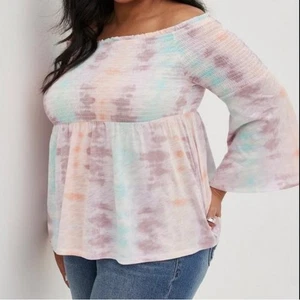 Torrid Damen Babydoll Batik Strick gesmokt Schulterfrei Glockenärmel Oberteil Größe 2X - Bild 1 von 9