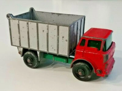 Matchbox G.M.C. Camión volquete Nº26 escala 1:86 Foto 1 de 4