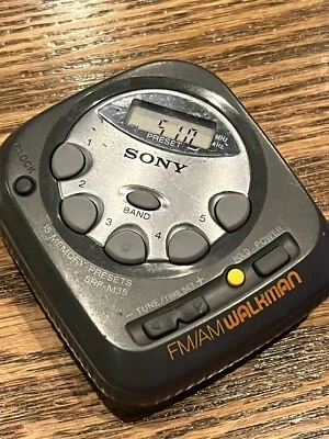 Sony Walkman SRF-M35 FM/AM Stereo Clock Portable Radio W/out  Belt Clip Tested - Image 1 of 3